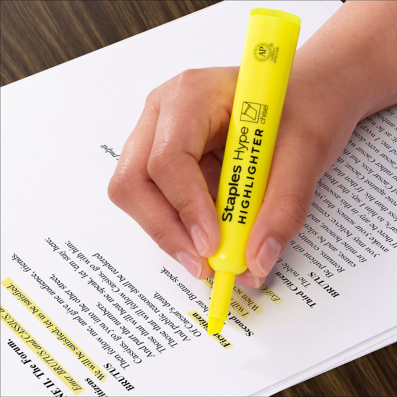 Staples Hype Tank Highlighter, Chisel Tip, Yellow, 36/Pack (ST62941)