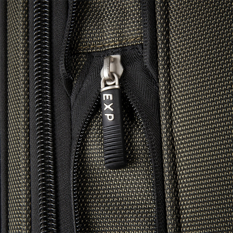 Skyway Luggage Sigma 7.0 20" Carry-On Suitcase, 8-Wheeled Spinner, Pine (177-20"305-4WB)