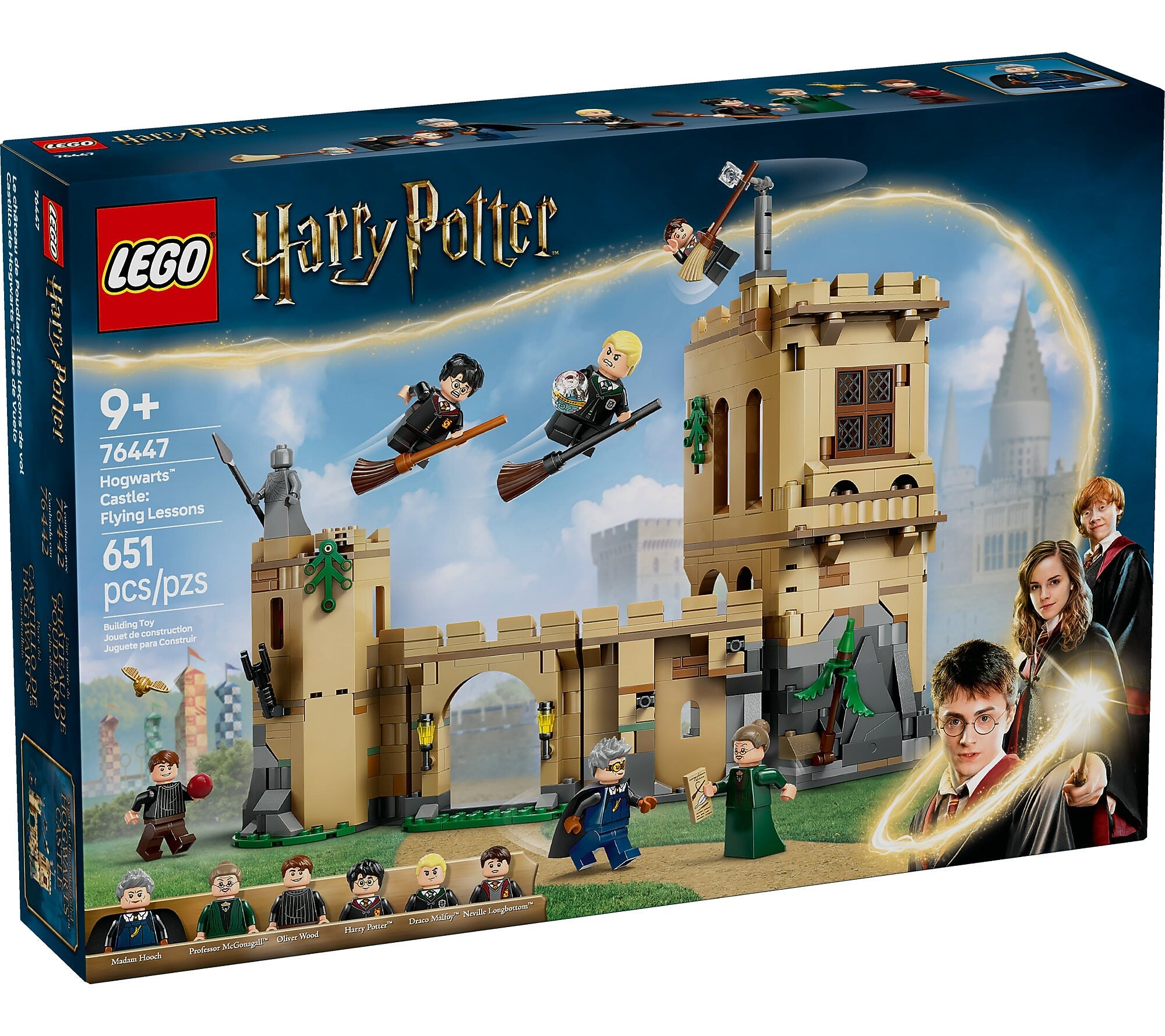 LEGO Harry Potter Hogwarts Castle: Flying Lessons, 651 Pieces (76447)