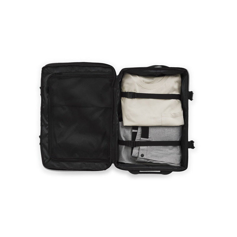 Bugatti Denver 21.5" Polyester Telescoping Carry-On Travel Duffel with Wheels, Black (DUFW9520BU-BLA)