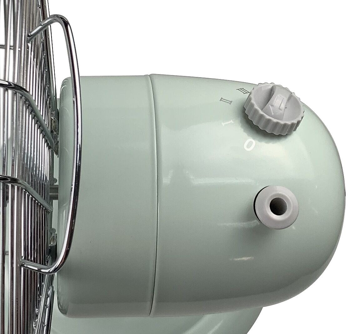 Good Housekeeping Oscillating Desk Fan, 3-Speed, Breezewave (92604)