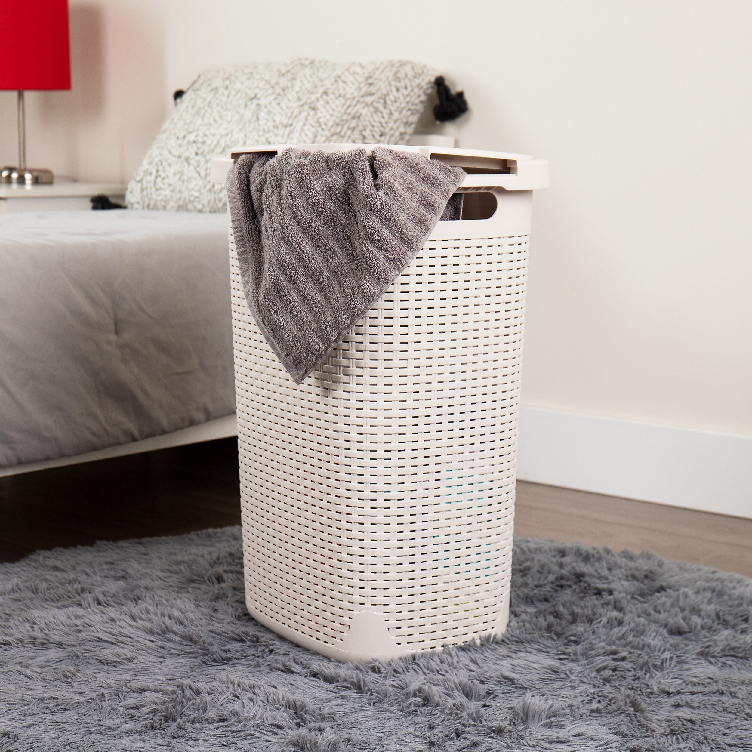 Mind Reader 15.85-Gallon Laundry Hamper with Lid, Plastic, Ivory, 2/Set (60HAMP2PK-IVO)