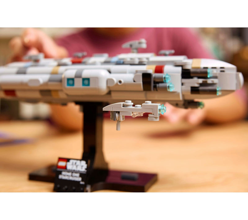 LEGO Star Wars Home One Starcruiser, 559 Pieces (75405)