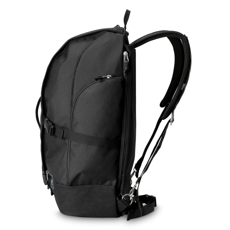 Skyway Luggage Rainier Weekender Backpack, Crater Black (505-40-001-BKP)