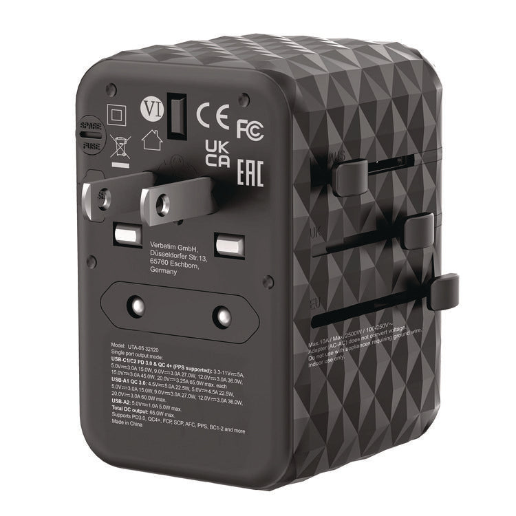 UTA-05 Gan III Universal Travel Adapter, (2) USB-A/(2) USB-C/Quick Charge 4+