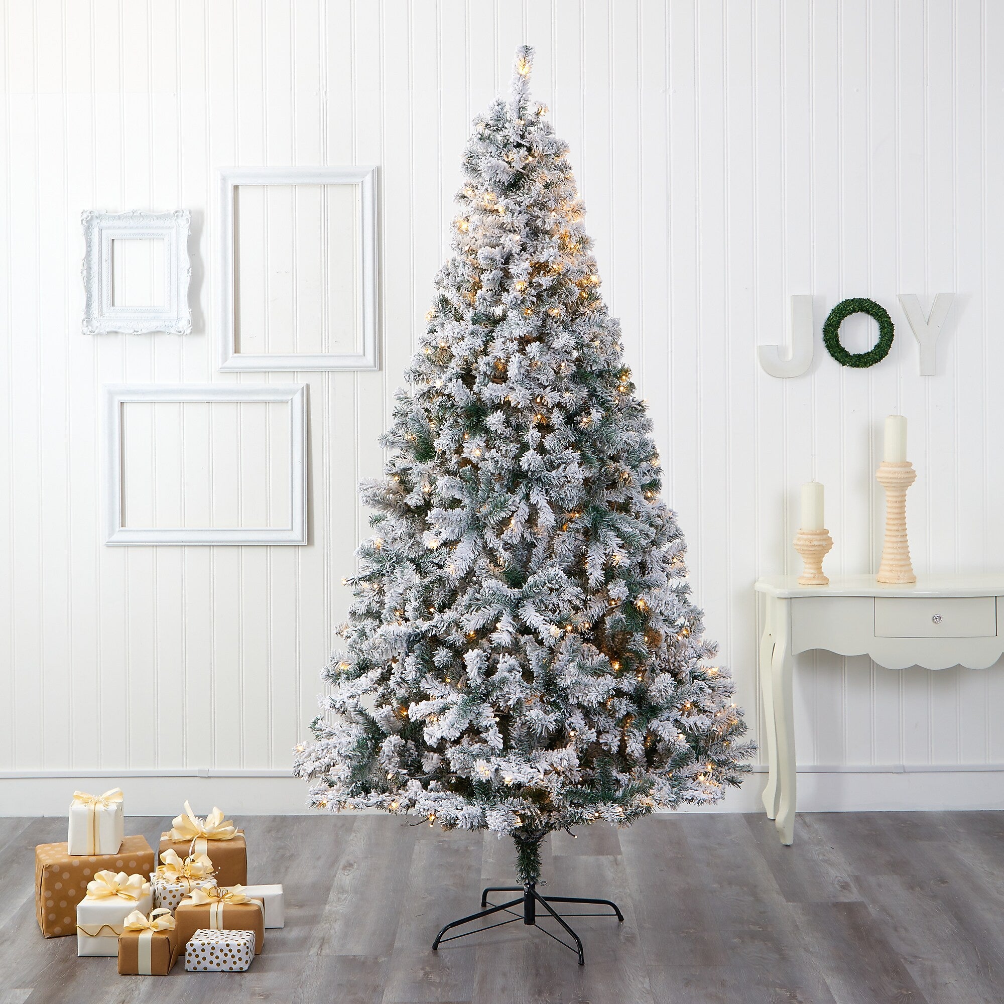 Nearly Natural 8-ft Flocked Rock Springs Spruce Artificial Christmas Tree with 500 Clear LED Lights (T1754)