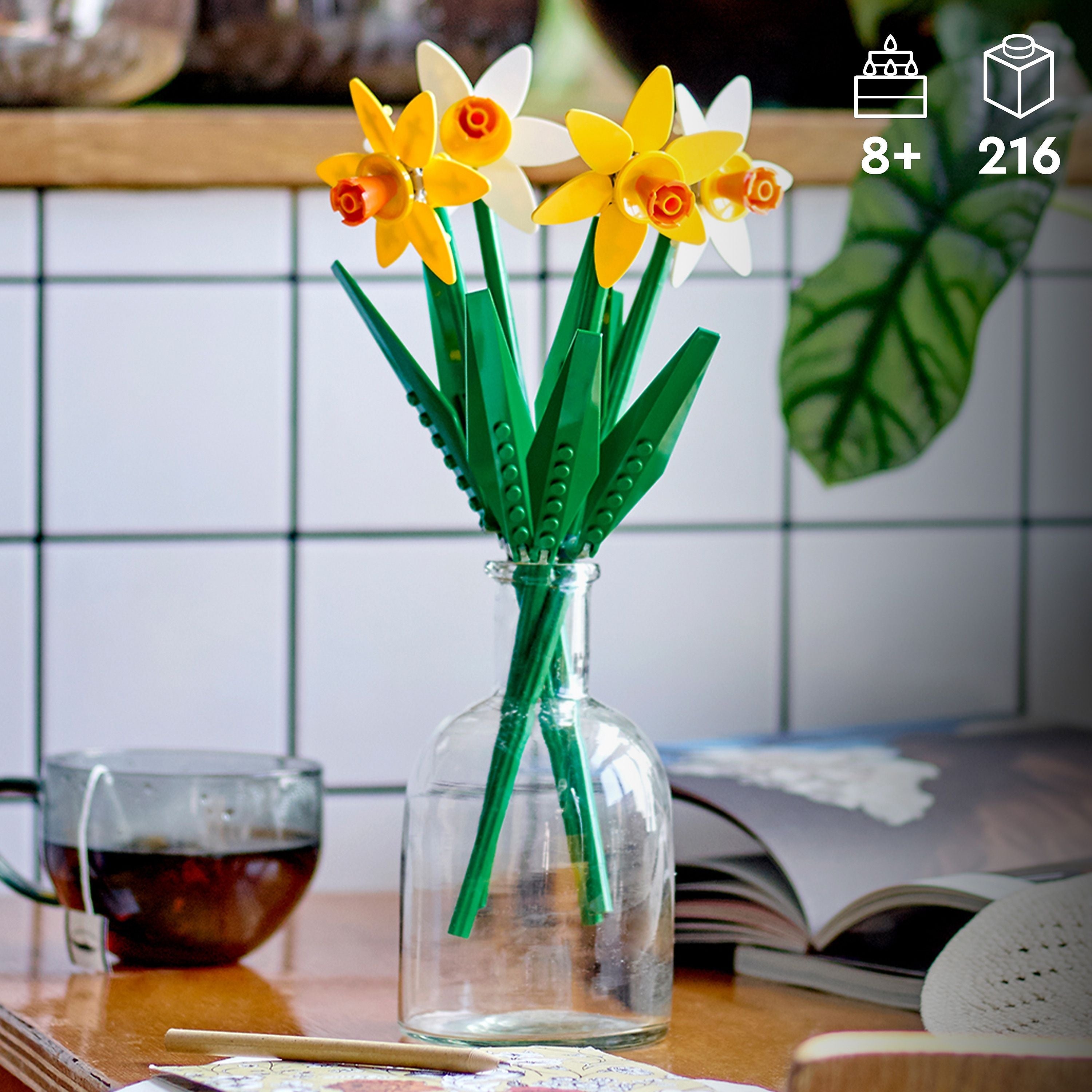 LEGO Botanicals Daffodils, 216 Pieces (40747)