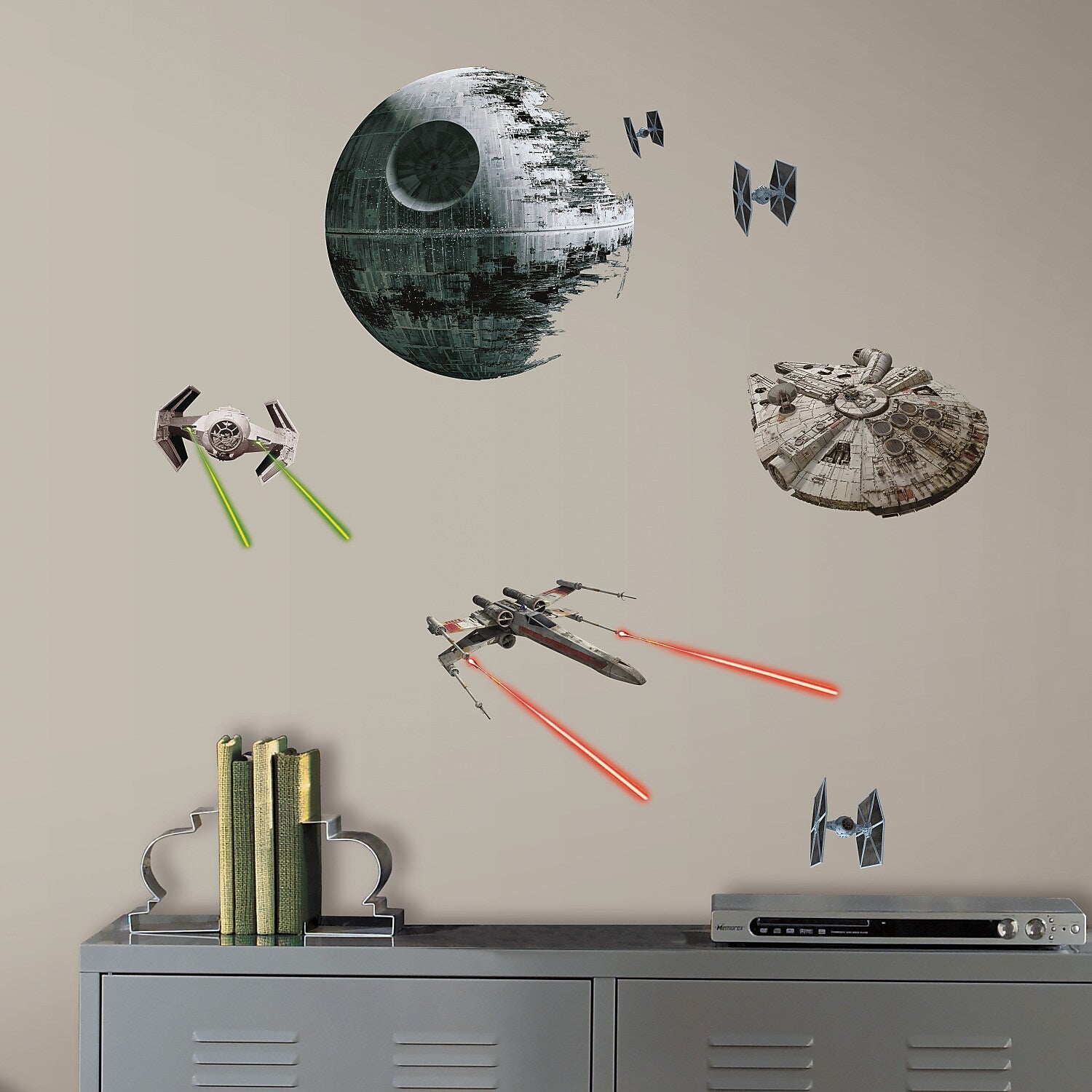 York Wallcoverings Star Wars Classic Spaceships Contemporary Decals, Music, Movies & TV (RMK3012SCS)