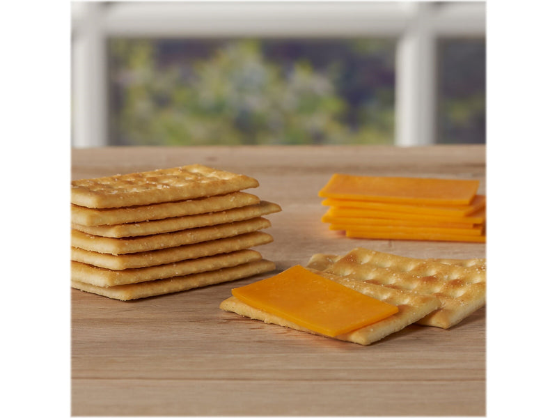 Kellogg's Club Original Crackers, 0.25 oz., 500 Packs/Box, 500/Pack ( 033451 )