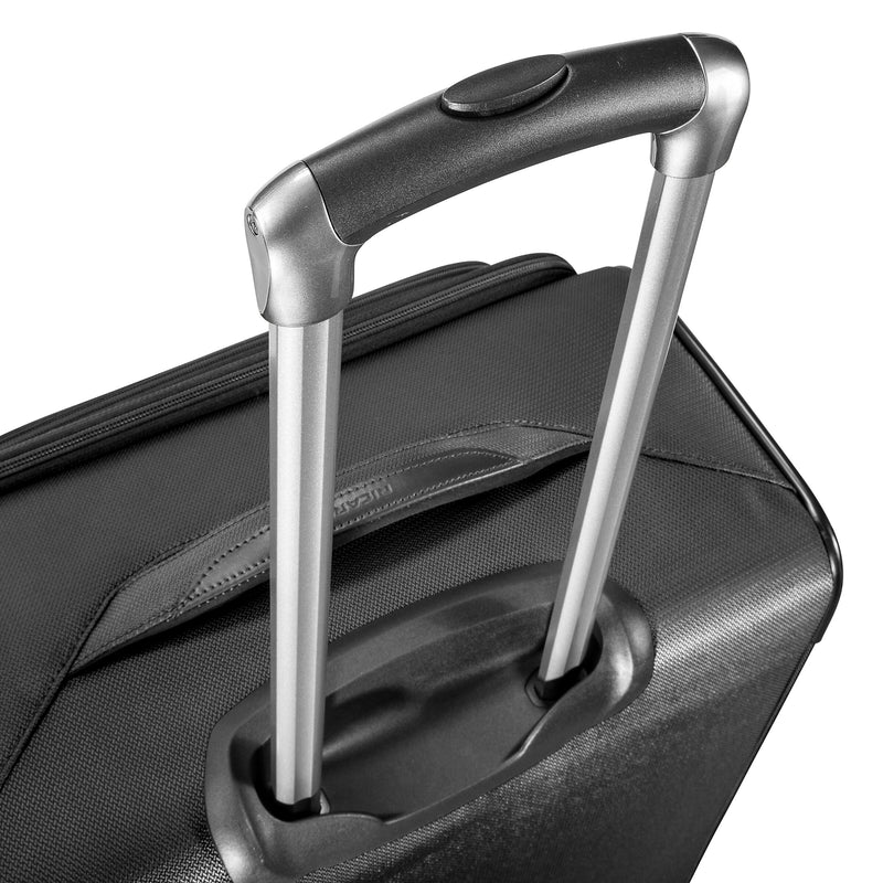 Ricardo Beverly Hills Avalon 22.5" Carry-On  Suitcase, 8-Wheeled Spinner, Black (135-20-001-4WB)