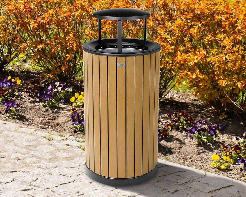 Alpine Industries Steel Outdoor Trash Can with Rain Bonnet Lid, 32 Gallon, Cedar (ALP4400-01-CD-RB)