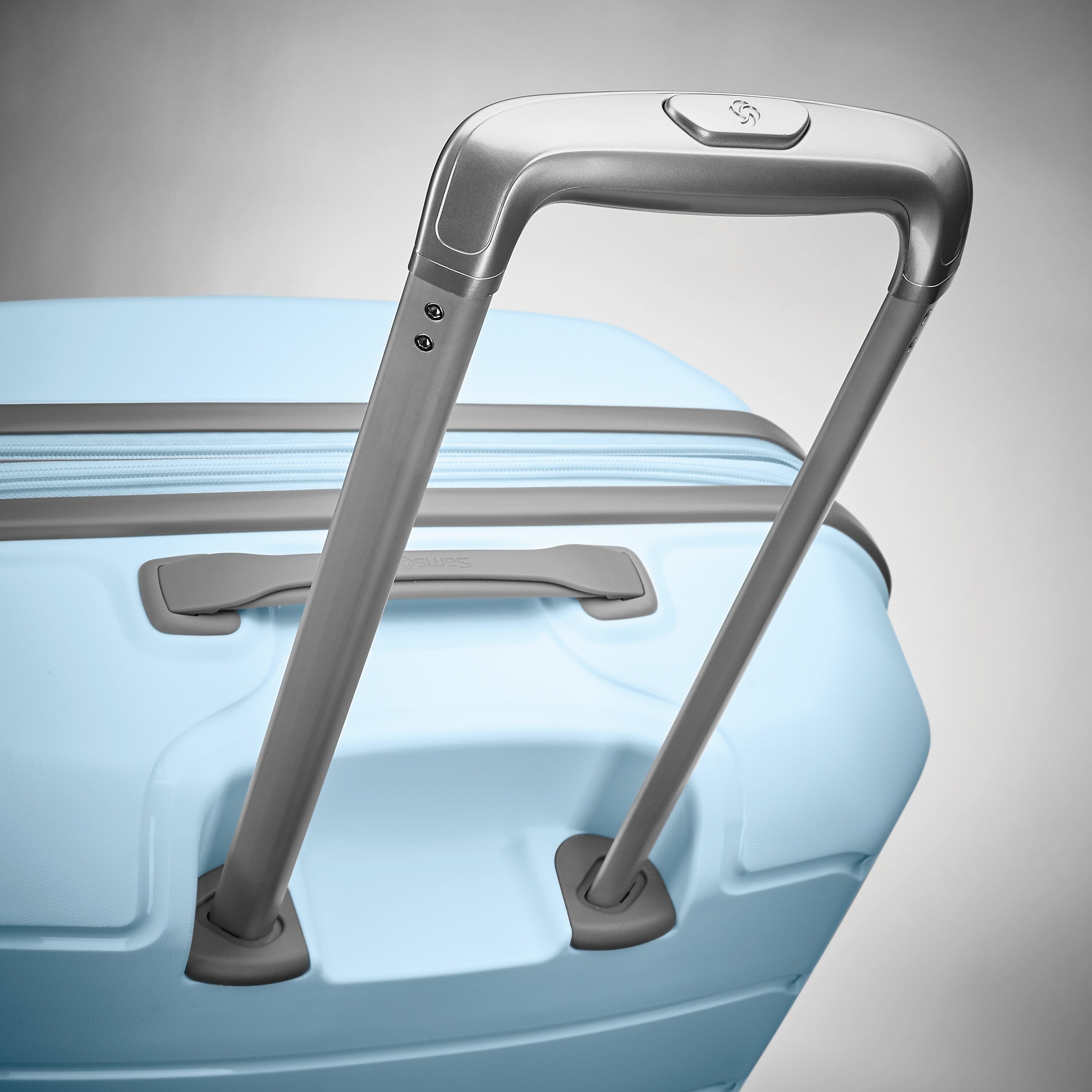 Samsonite Freeform 27.6" Hardside Suitcase, 4-Wheeled Spinner, Sky Blue (78257-1809)
