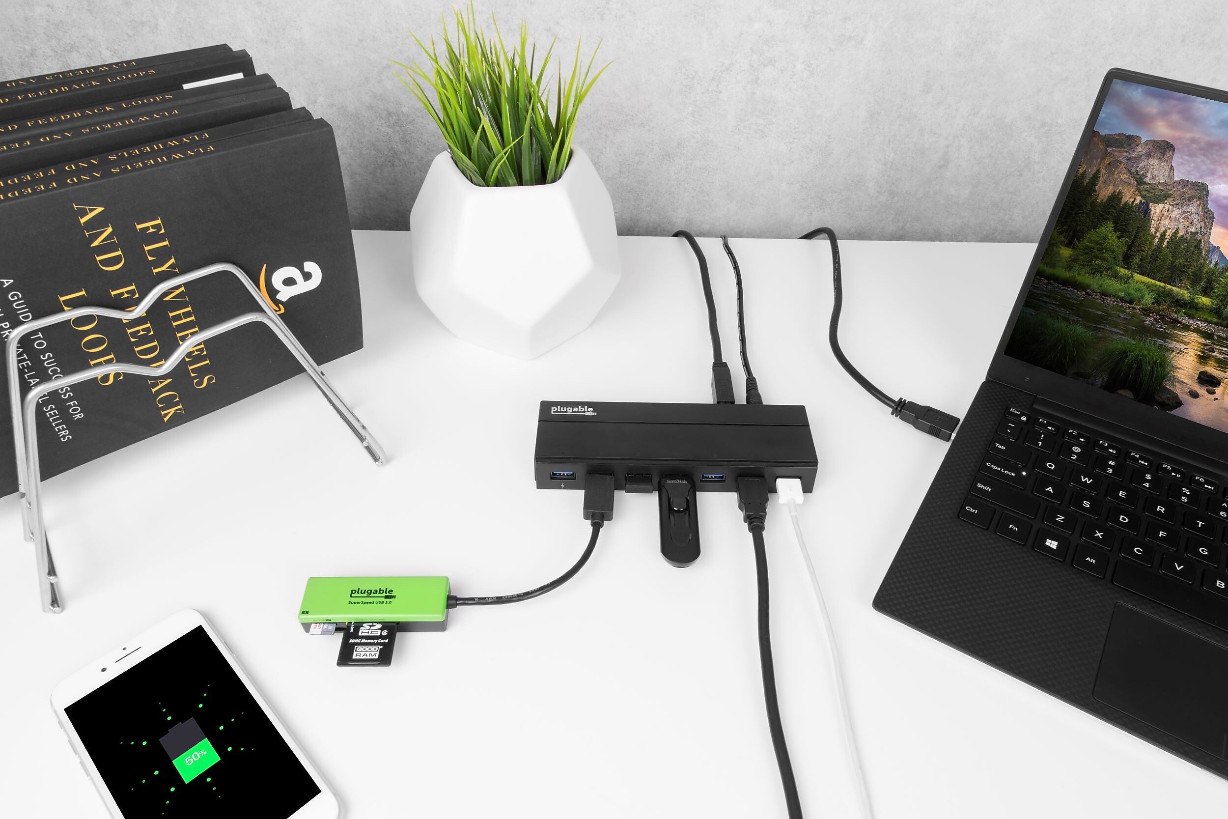 Plugable 7-Port USB 3.0 Hub, Black (USB3-HUB7C)