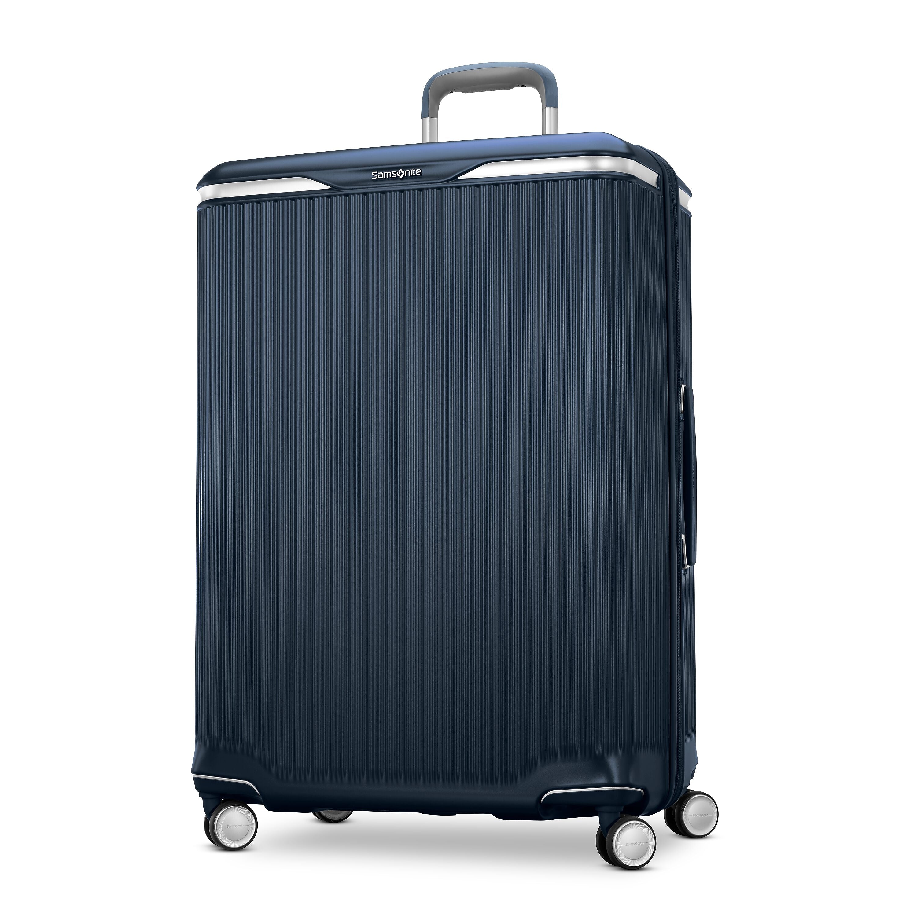 Samsonite Silhouette 18 30" Hardside Checked Luggage with Spinner Wheels, Deep Navy (153645-D418)