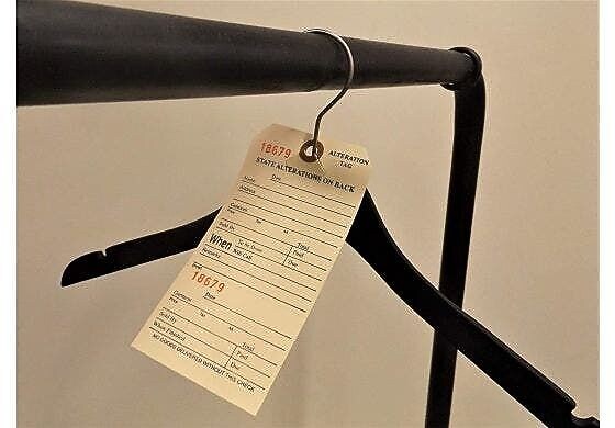 Nahanco 6 1/4" Alteration Tag, Manila/Black, 500/Pack
