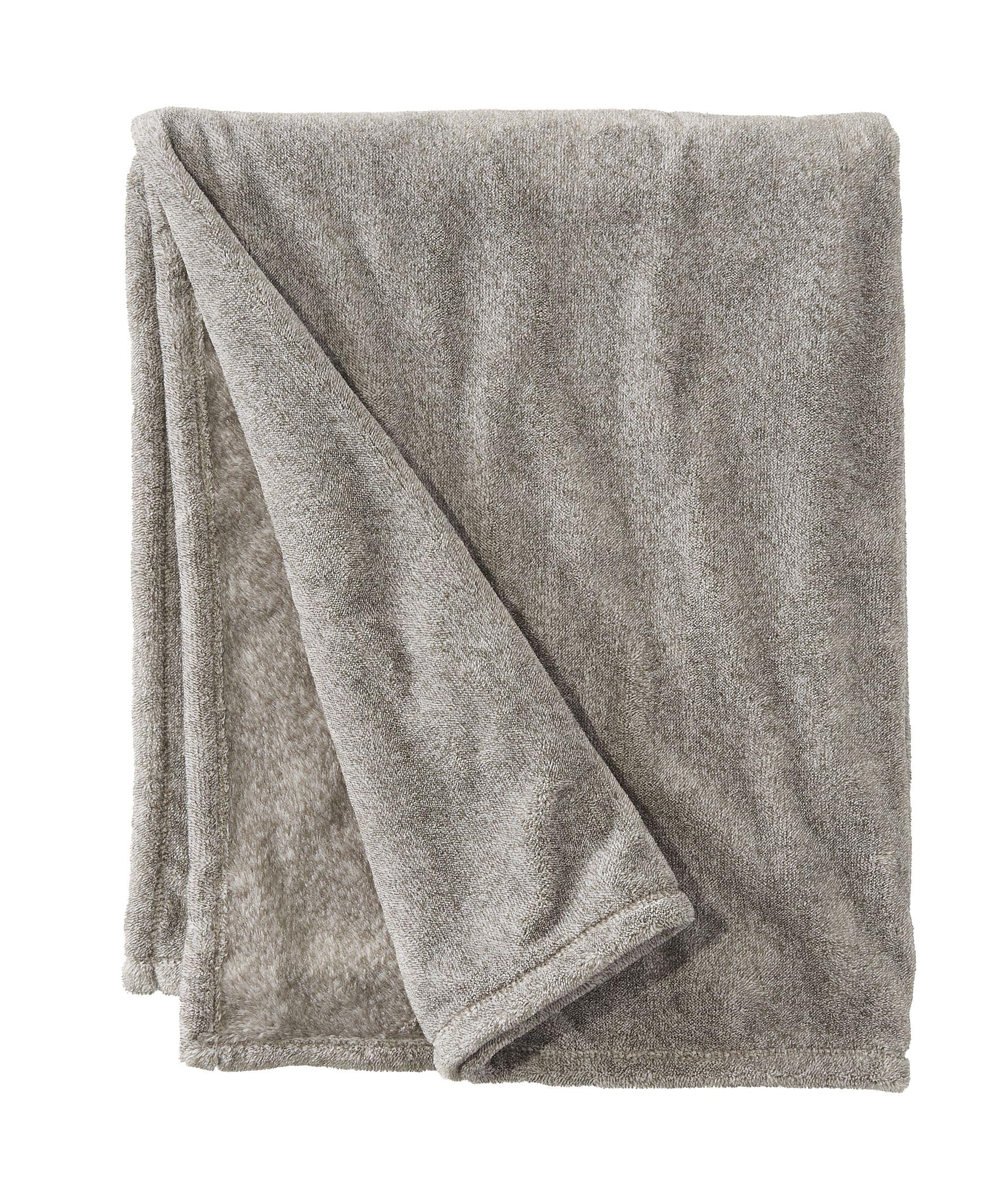 L.L.Bean Wicked Plush Throw, Large, Charcoal Gray Heather (1000095161)