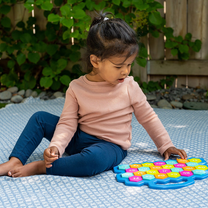 Mobi Flipsee Flip n' Fun Alphabet Board, Multicolored (MGMFLIP1)