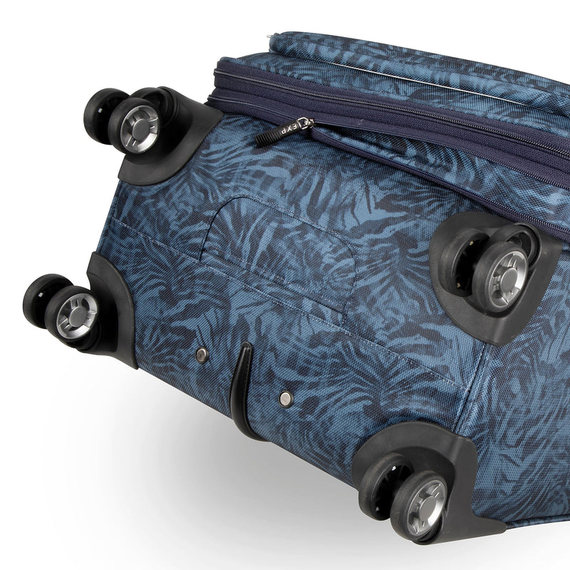 Ricardo Beverly Hills Avalon 30.5" Suitcase, 8-Wheeled Spinner, Serengeti Night (135-28-41N-4VP)
