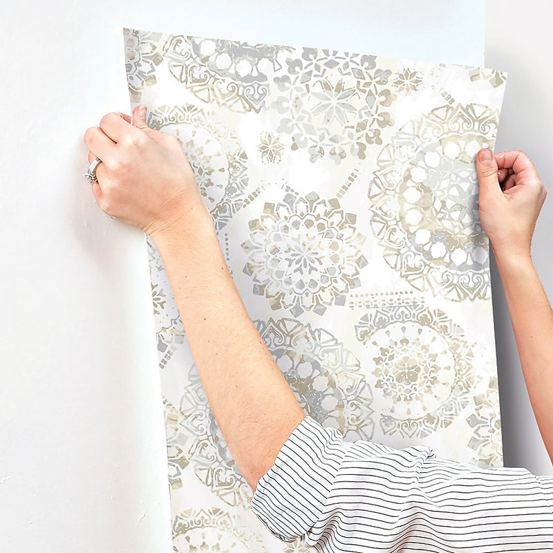 York Wallcoverings Bohemian Peel and Stick Wallpaper (RMK9122WP)