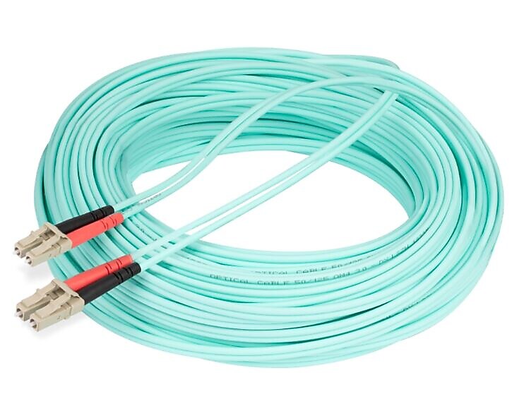 StarTech 25m (82ft) LC to LC (UPC) Duplex OM4 Multimode Fiber Optic Patch Cable, 50/125, Aqua (450FBLCLC25)