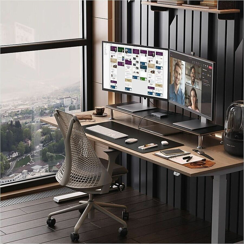 ALOGIC Clarity Pro Max 32" 4K Ultra HD 60 Hz LED Business Monitor, Black/Silver (32C4KPDW)