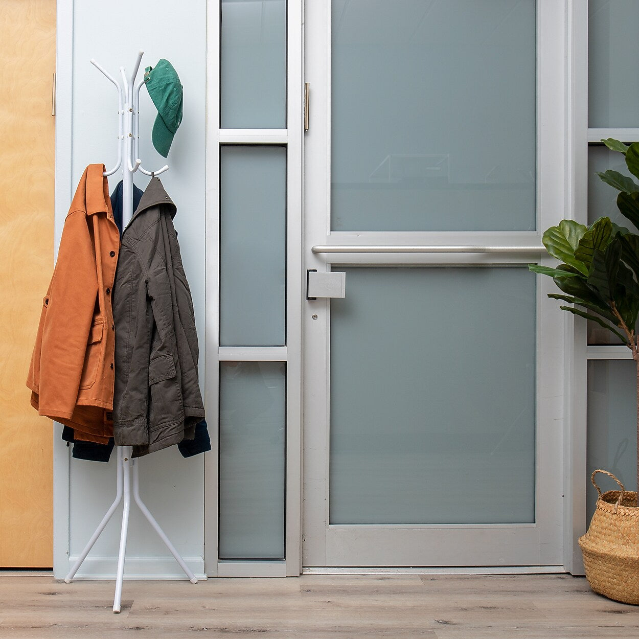 Mind Reader Freestanding Coat Rack, Multi-Hook Organizer, White, Metal (CRACK11-WHT)