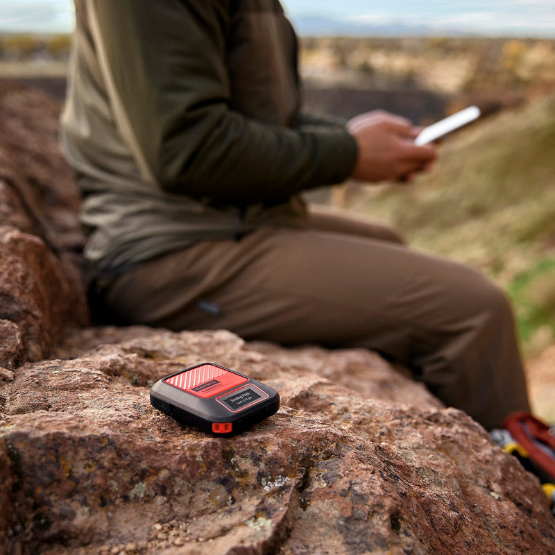 Garmin inReach Messenger Plus SOS Satellite Communicator with Photo and Voice Messaging, Black/Red (010-02887-00)