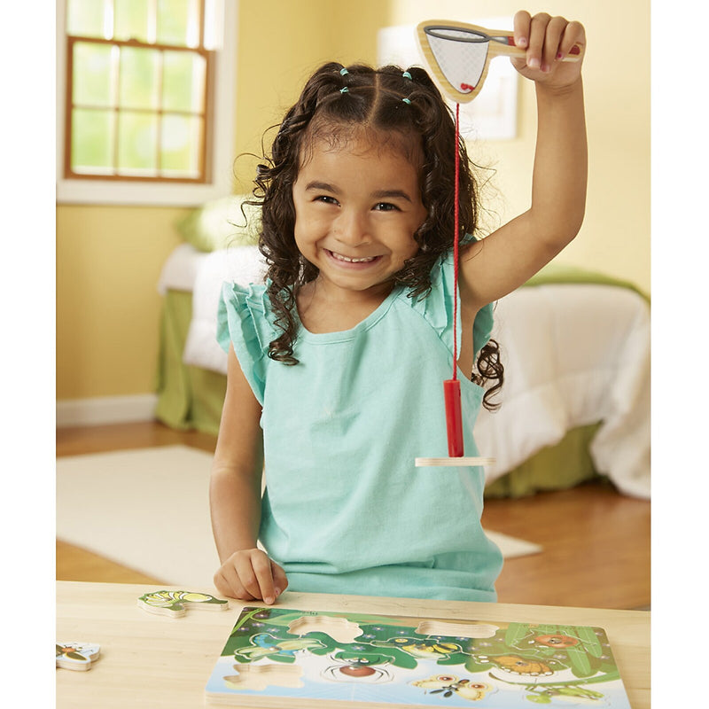 Melissa & Doug Bug Catching Game Magnetic Puzzle Game, 10 Pieces (LCI3779)