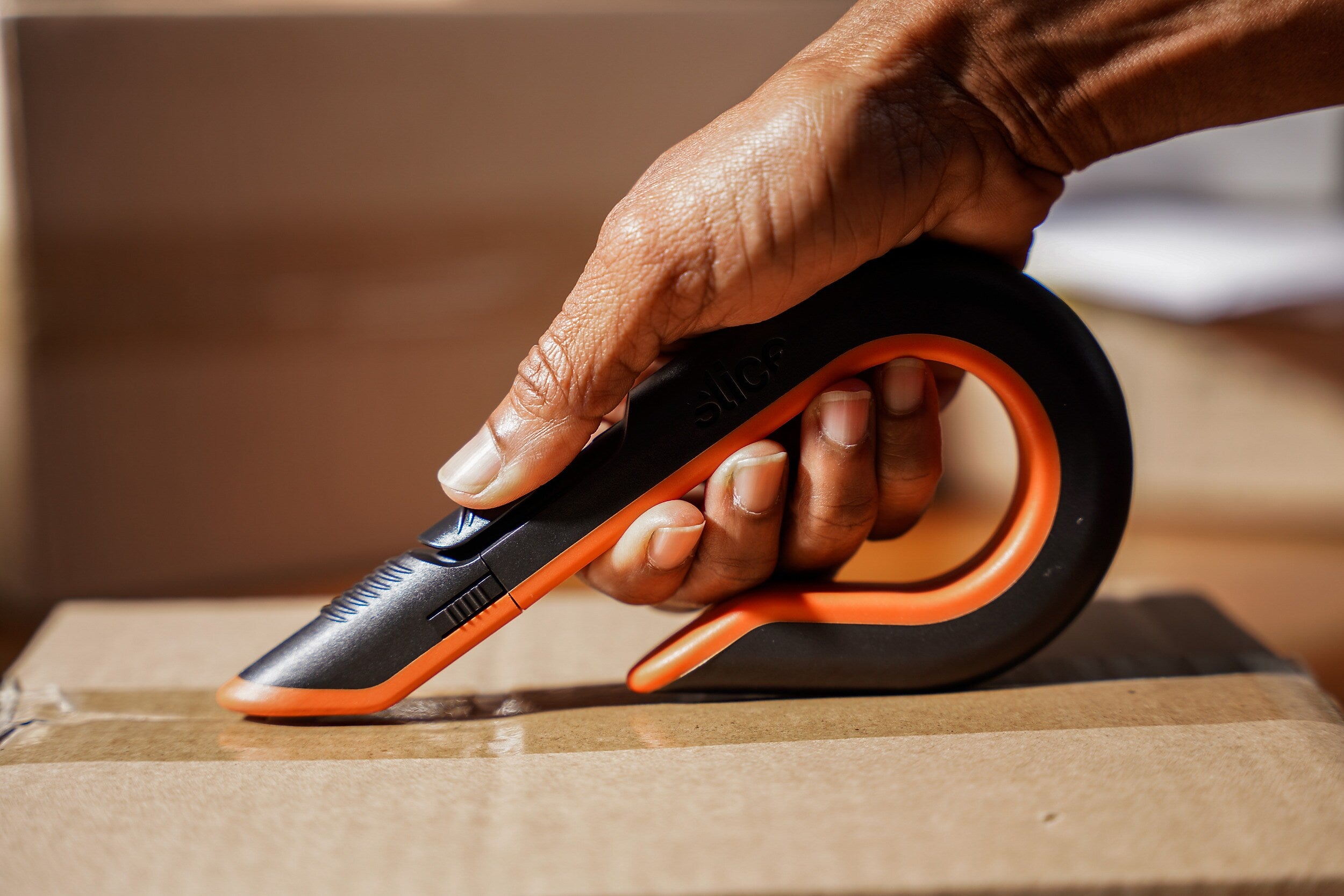 Slice Inc. Retractable Ceramic Box Cutter, Gray/Orange (10400)