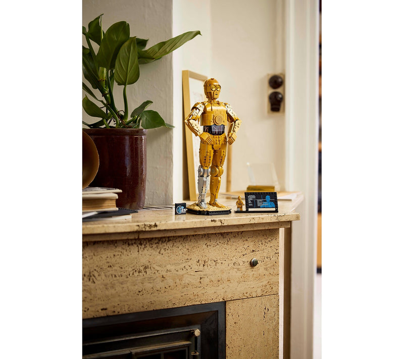 LEGO Star Wars C-3PO, 1138 Pieces (75398)