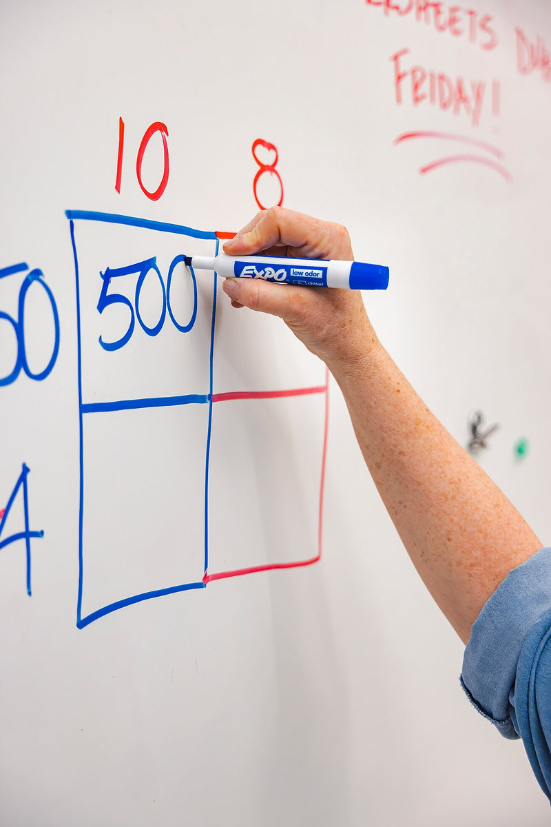 Expo Dry Erase Marker, Chisel Tip, Red Ink (80002)