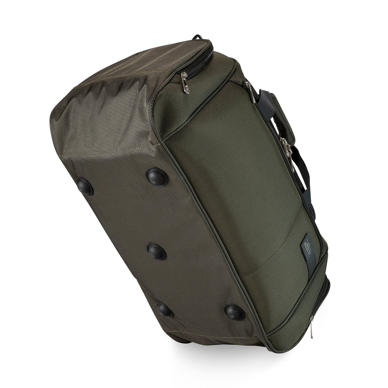 Skyway Luggage Sigma 7.0 22" Polyester Carry-On Weekender Duffel, Pine (177-22-305-DFL)
