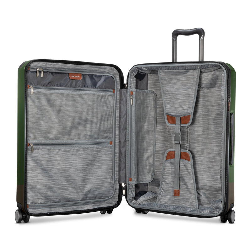Ricardo Beverly Hills Montecito 2.0 25" Hardside Suitcase, 8-Wheeled Spinner, Hunter Green  (124"25-385-4VP)
