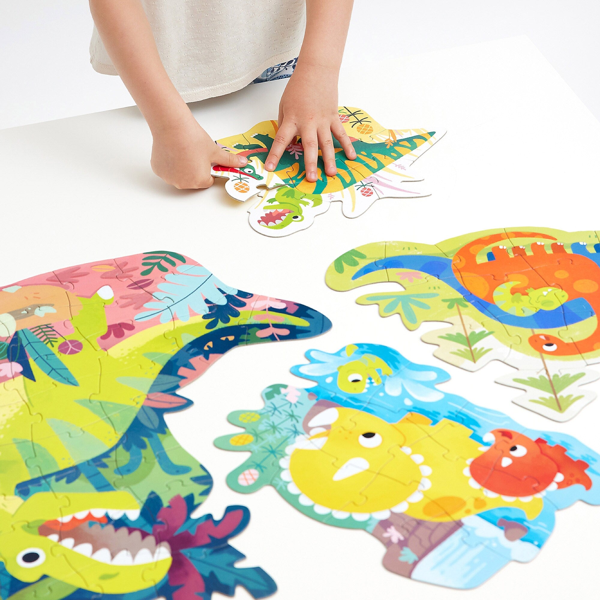 Banana Panda 71-Piece Hands at Play Dinosaurs, 4/Set (BPN49167)