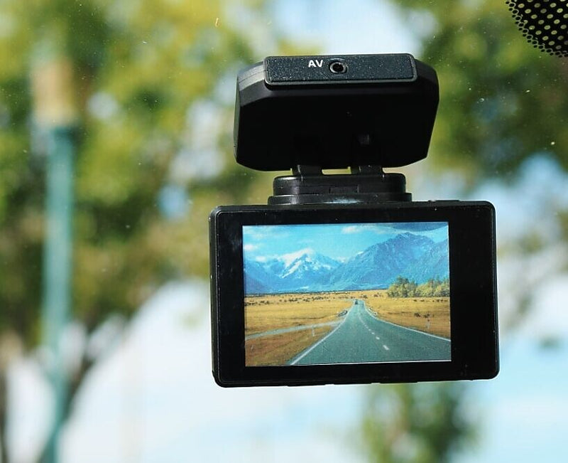 GEKO Orbit 951 1080P HD Dual Dash Cam, Black (GO95132G)