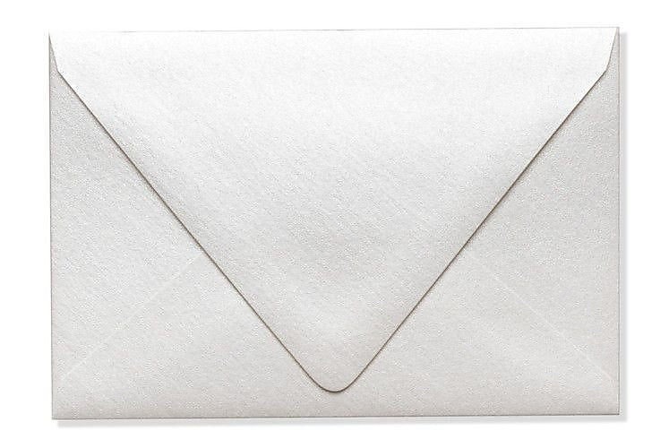 LUX A4 Contour Flap Envelopes (4 1/4 x 6 1/4) 1000/Box, Quartz Metallic (1872-08-1000)
