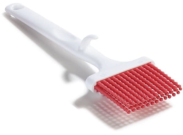 Carlisle 3'' Silicone Basting Brush, Red