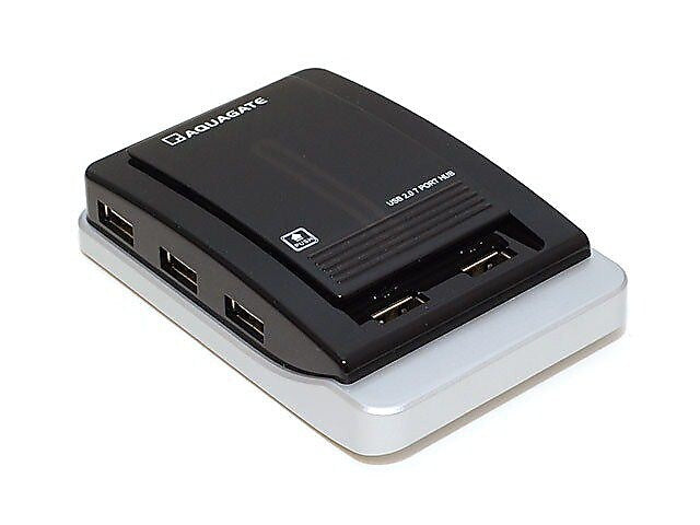 Monoprice 7-Port USB 2.0 Hub, Black (105328)