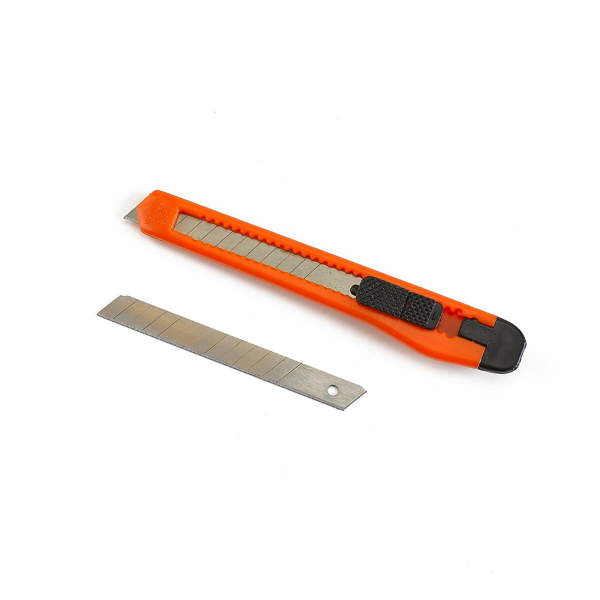 Garvey 13-Point Snap Blade Retractable Snap-Off, Multicolored (CUT-40454)