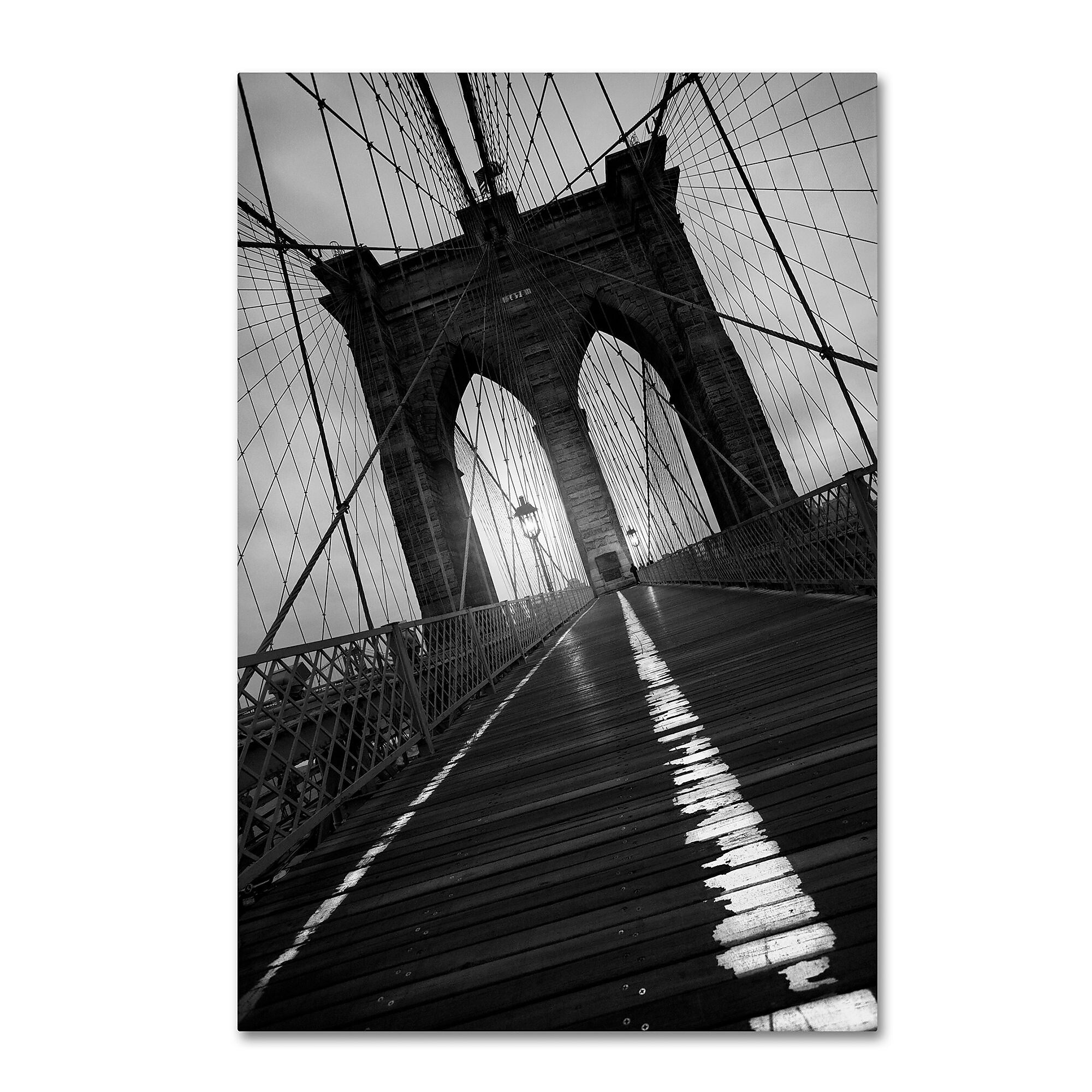 Trademark Fine Art ''Brooklyn Bridge Study I'' by Moises Levy 16" x 24" Canvas Art (ALI1057-C1624GG)