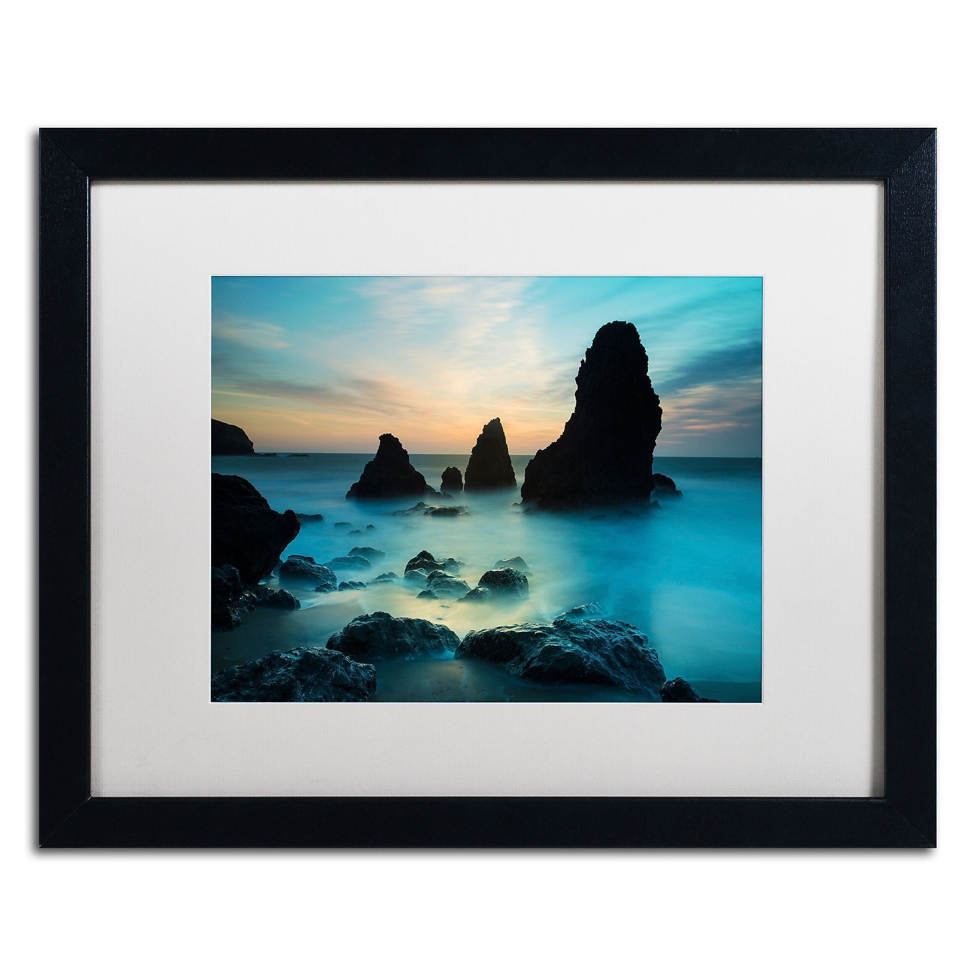 Trademark Fine Art ''Rodeo Beach I'' by Moises Levy 16" x 20" White Matted Black Frame (ALI1116-B1620MF)