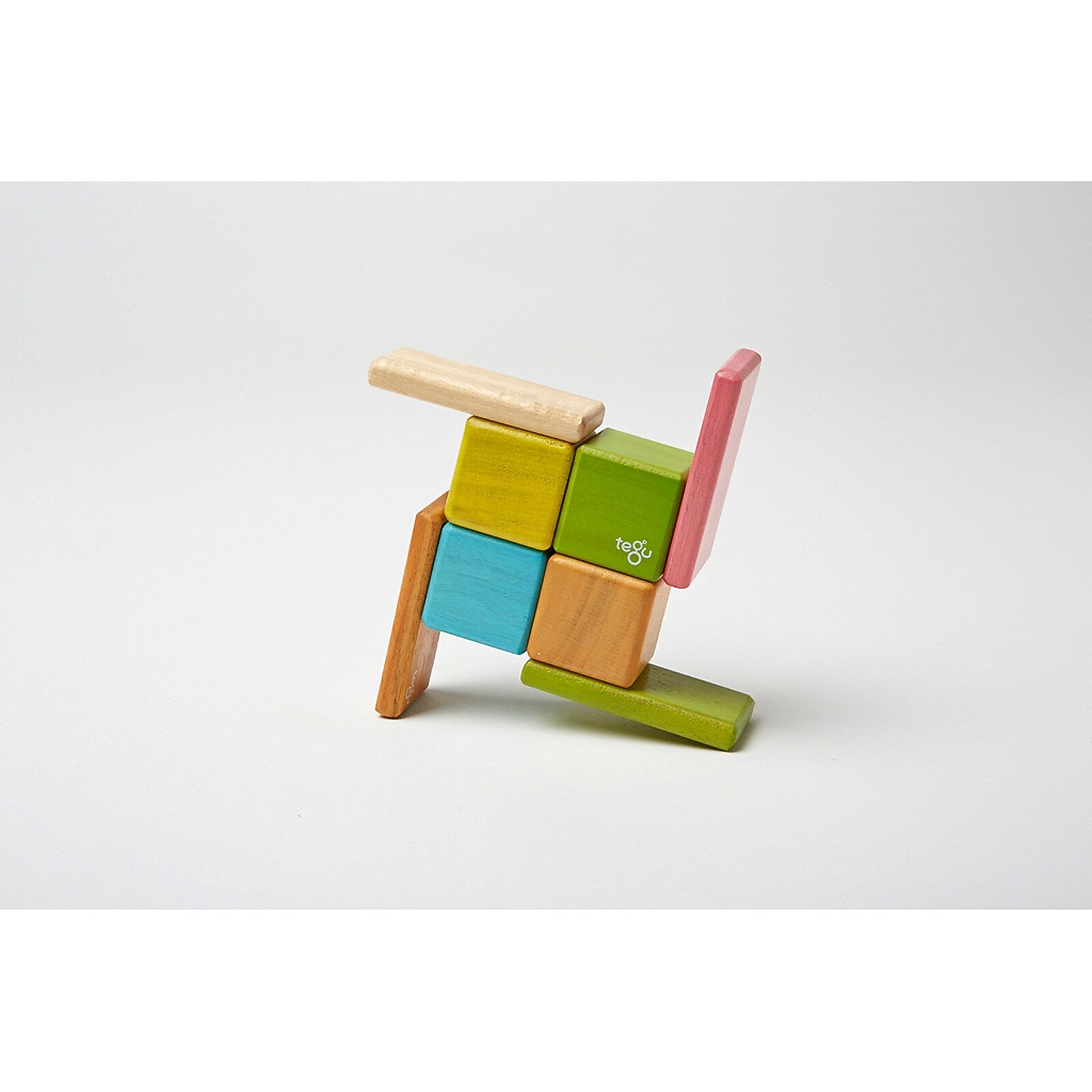 Tegu Wooden Magnetic Tints Pocket Pouch, Assorted, 8/Set (TEGA10012SJG)