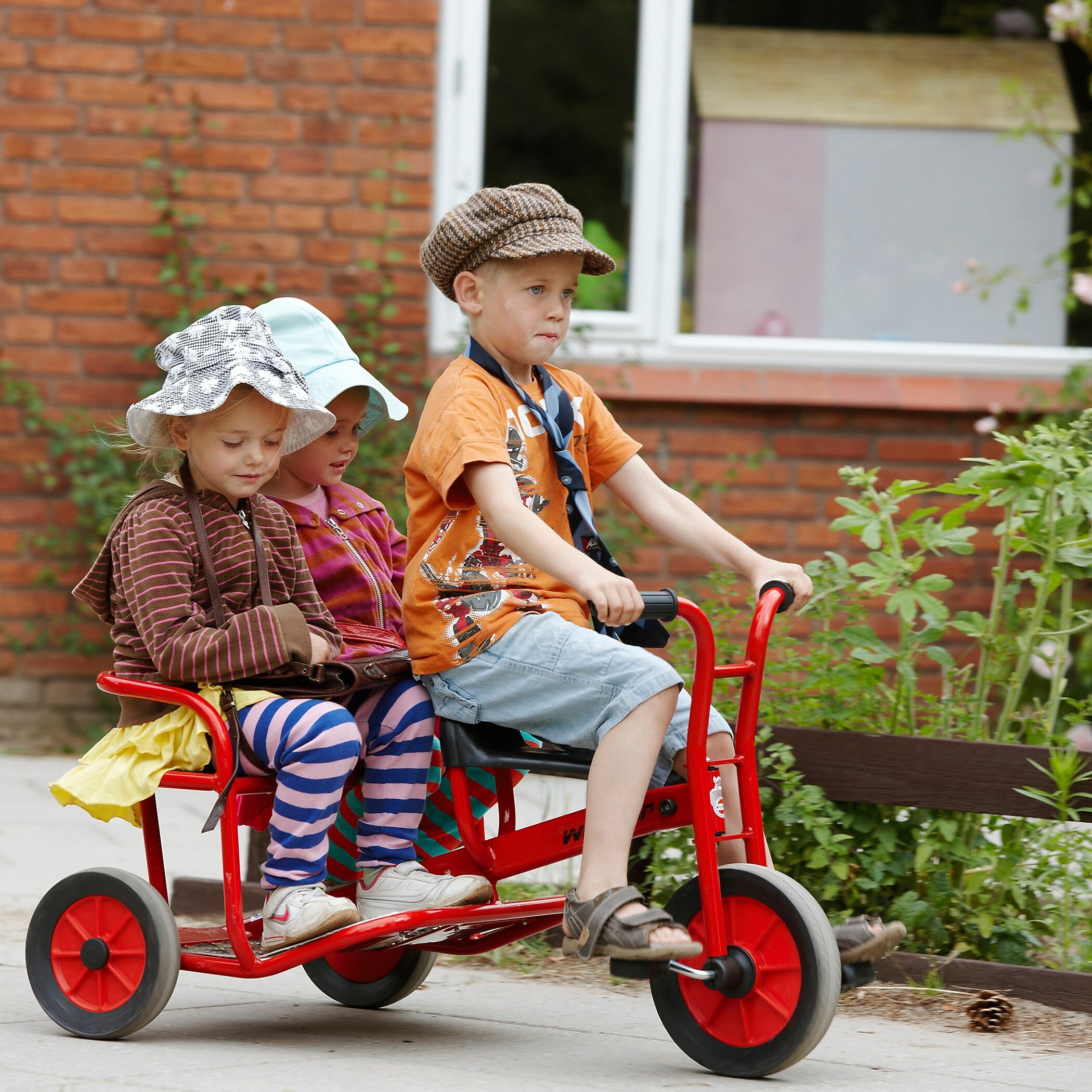 Winther Twin Taxi Tricycle, Red (WIN468)
