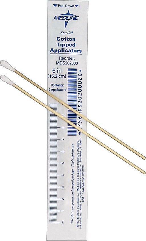 Medline 6" Cotton-Tipped Sterile Applicators, 200/Box (MIIMDS202000)