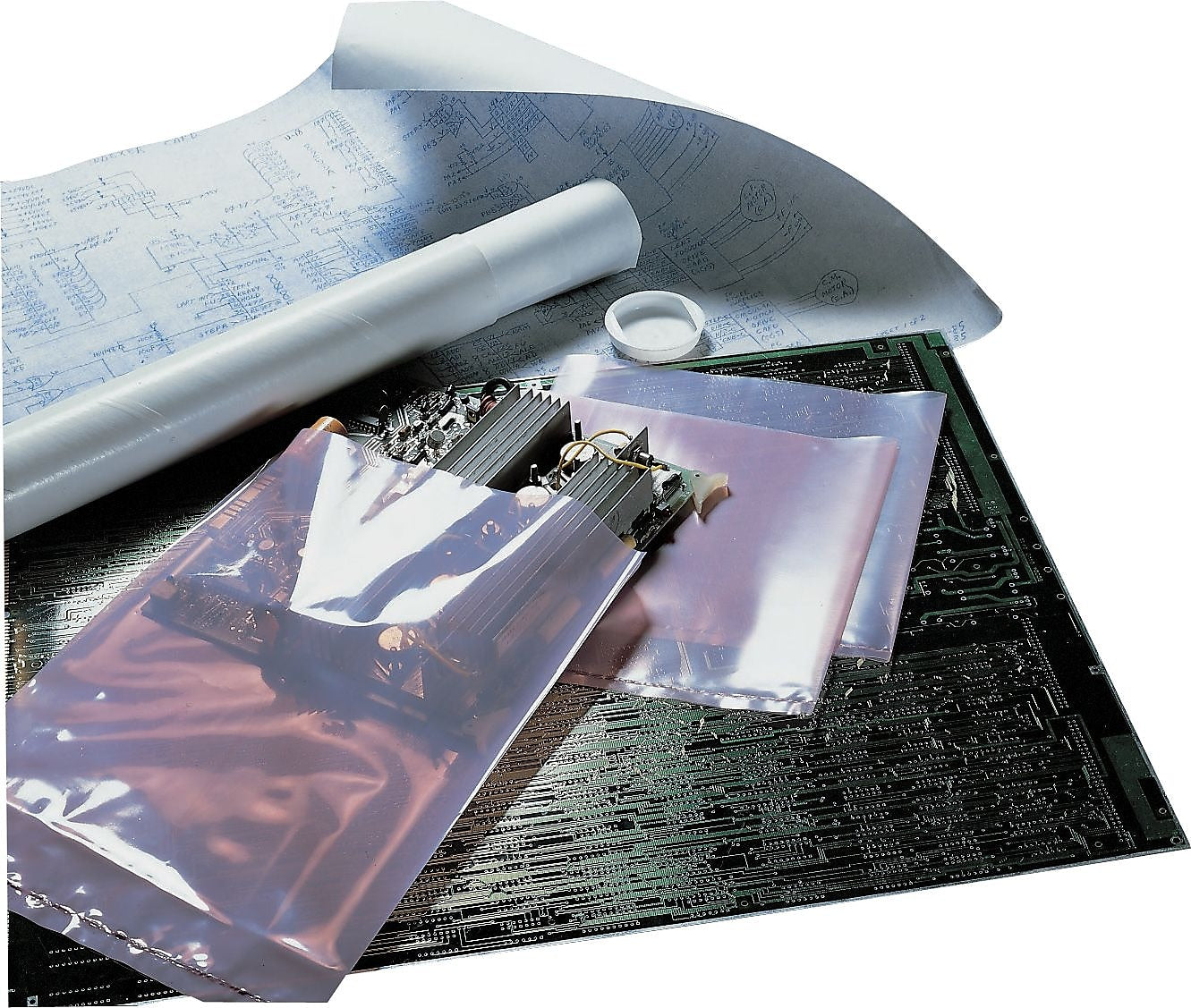 6" x 8" Anti-Static Flat Poly Bags, 4 Mil, Pink, 1000/Carton (PBAS1105)