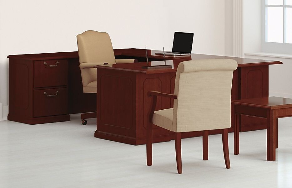 National Office Furniture Barrington® Left U-Workstation, Cordovan, 29 1/2"H x 71 3/4"W x 106 3/4"D