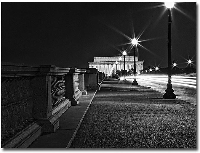 Trademark Global Gregory Ohanlon "Lincoln Memorial" Canvas Art, 16" x 24"