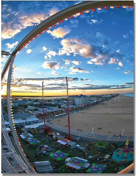Trademark Global MCat "Ocean City" Canvas Art, 47" x 35"