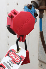 Accuform STOPOUT Trailer Lock Glad Hand Lockout For Trailer Emergency Brake Air Lines, Red (KDD477)