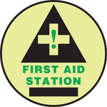 Accuform Signs® Slip-Gard™ FIRST AID STATION Round Floor Sign, Black/Green/Yellow, 8"Dia., 1/Pack
